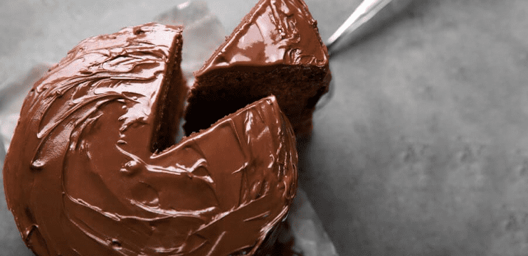 Bolo de chocolate diet com cobertura Bolo de chocolate diet com cobertura