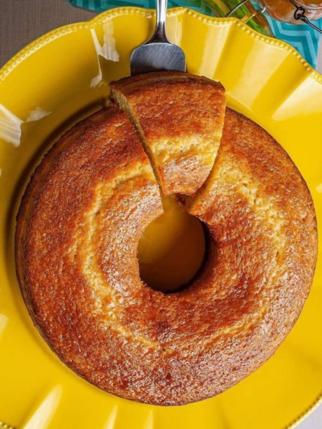 Receita de bolo simples e fofo de liquidificador